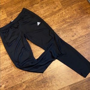 Aside track suit